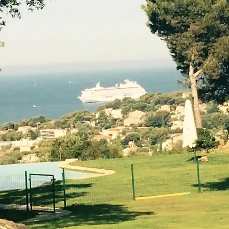 Bastide Vue Panoramique 别墅