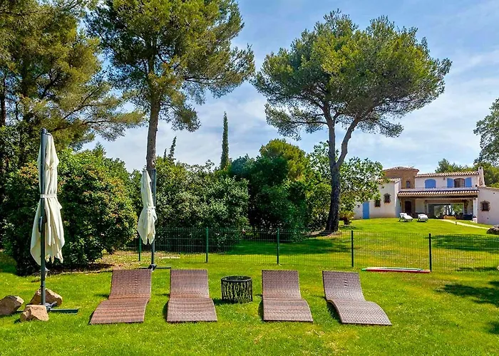 Bastide Vue Panoramique Villa *